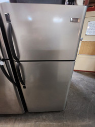 Frigidaire 18.2 cu. ft. Top-Freezer Refrigerator with 2 Sliding Wire Shelves, 2 Clear Crispers and 1 Humidity Control: Silver Mist LOCATED IN OUR PORTLAND OREGON APPLIANCE STORE SKU 21058