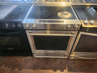 KITCHENAID 30 INCH SLIDE-IN GLASS TOP ELECTRIC RANGE WARMING DRAWE CONVECTION SELF CLEAN COSMETIC ISSUE ON RIGHT BURNER WORKS SEE PIC LOCATED IN OUR PORTLAND OREGON APPLIANCE STORE SKU 21074