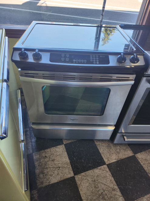 WHIRLPOOL 30 INCH SLIDE-IN ELECTRIC RANGE GLASS TOP 4 BURNER 2 LARGE DUAL 2 SMALL KEEP WARM SELF CLEAN BLACK STAINLESS LOCATED IN OUR PORTLAND OREGON APPLIANCE STORE SKU 22021