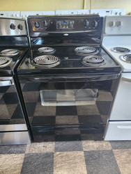WHIRLPOOL 30 INCH FREESTANDING ELECTRIC RANGE COIL BURNERS 2 SMALL 2 LARGE MANUAL CLEAN OVEN BLACK LOCATED IN OUR PORTLAND OREGON APPLIANCE STORE SKU 22049
