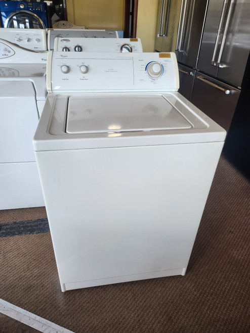 WHIRLPOOL 8 CYCLE TOP LOAD WASHER 2 SPEED MOTOR 3 WATER LEVELS 3 TEMPERATURE WHITE LOCATED IN OUR PORTLAND OREGON APPLIANCE STORE SKU 22079
