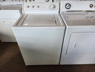 WHIRLPOOL HEAVY DUTY EXTRA LARGE CAPACITY PLUS TOP LOAD WASHER 9 CYCLES WITH 2 SPEED MOTOR 5 WATER LEVELS 4 TEMPERATURE SETTINGS 3 COLD AND 1 WARM RINSE WHITE LOCATED IN OUR PORTLAND OREGON APPLIANCE STORE SKU 23007