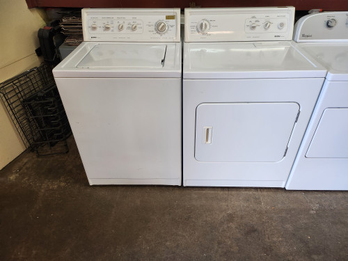 KENMORE WASHER AND DRYER SET TOP LOAD WASHER 6 CYCLE EXTRA RINSE 5 WATER LEVELS DRYER 3 CYCLE 1 AUTO DRY 1 TIMED PLUS AIR DRY TOP FILTER SWING DOOR WHITE LOCATED IN OUR PORTLAND OREGON APPLIANCE STORE SKU 23016