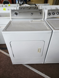 KENMORE 600 ELECTRIC DRYER 3 CYCLE 1 AUTO DRY 1 TIMED DRY AIR DRY SETTING 4 TEMPERATURE SETTINGS TOP FILTER SWING OPEN DOOR WHITE LOCATED IN OUR PORTLAND OREGON APPLIANCE STORE SKU 23017