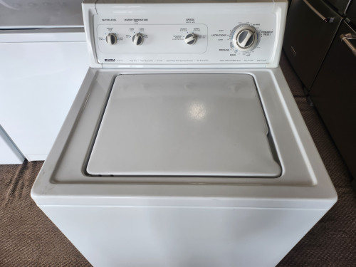 KENMORE 80 SERIES TOP LOAD WASHER 6 CYCLE PLUS PEWASH SOAK 2ND RINSE 5 LOAD SIZE SETTINGS 4 TEMPERATURE 3 COLD RINSE 1 WARM RINSE WHITE LOCATED IN OUR PORTLAND OREGON APPLIANCE STORE SKU 23022