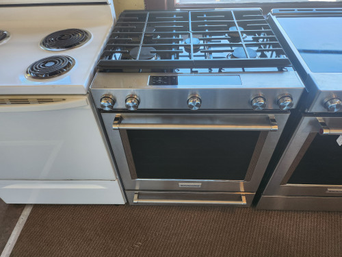 KitchenAid 30 Inch Slide-In Gas Range with 5 Sealed Burners, 5.8 cu ft. Even-Heat™ True Convection Oven, 17,000 BTU Burner, Storage Drawer, Steam Rack, Aqua Lift Steam Clean, ADA Compliant Stainless-Steel SKU 23043