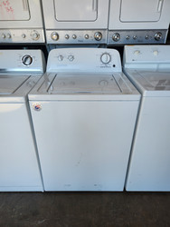 CROSLEY TOP LOAD WASHER 3.5 Cu. Ft. White Console 8 Cycles 5 Temps Deep Water Option on all cycles White Porcelain Tub Dual Action Agitator Auto Load Sensing 700 RPM Spin Speed Bleach Dispenser SKU 23048