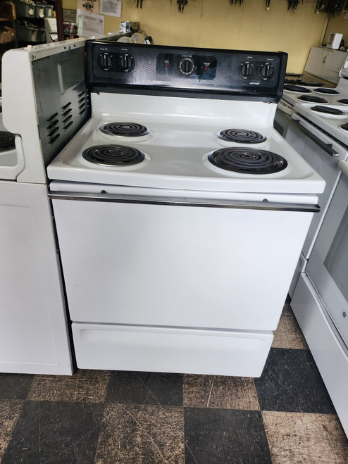 HOTPOINT 30 INCH FREESTANDING ELECTRIC RANGE MANUAL CLEAN OVEN COIL BURNERS 3 SMALL 1 LARGE WHITE LOCATED IN OUR PORTLAND OREGON APPLIANCE STORE SKU 23056