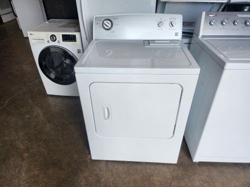 KENMORE 400 ELECTRIC DRYER 3 CYCLE AUTO DRY TIMED DRY AIR DRY OPTION 3 TEMPERATURE LARGE SWING OPEN DOOR WHITE LOCATED IN OUR PORTLAND OREGON APPLIANCE STORE SKU 23090