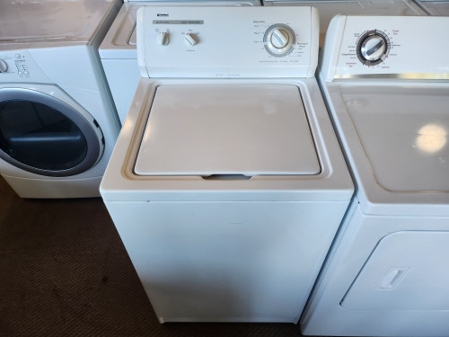 KENMORE 24 INCH TOP LOAD WASHER HEAVY DUTY EXTRA LARGE CAPACITY 3 TEMPEATURE 2 WATER LEVELS WHITE LOCATED IN OUR PORTLAND OREGON APPLIANCE STORE SKU 23122