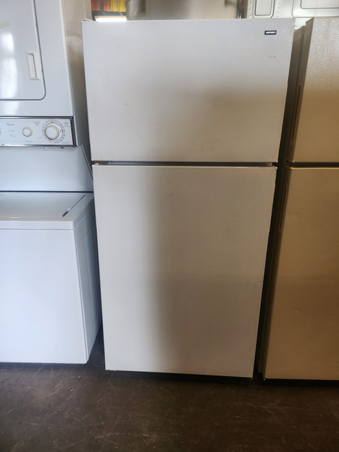 HOTPOINT 14 CUBIC FOOT REFRIGERATOR WIRE SHELVES 2 CRISPER DRAWERS COSMETIC ISSUES ON DOORS WHITE LOCATED IN OUR POTLAND OREGON APPLIANCE STORE SKU 23143