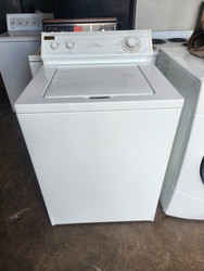 WHIRLPOOL HEAVY DUTY SUPER CAPACITY PLUS 8 CYCLES WITH 2 SPEED MOTOR 3 WATER LEVELS WITH 3 TEMPTURE OPTIONS WHITE LOCATED IN OUR PORTLAND OREGON APPLIANCE STORE SKU 23192