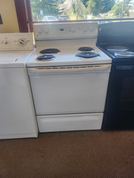 GE 30 INCH FREESTANDING ELECTRIC RANGE COIL BURNERS 2 SMALL 2 LARGE SELF CLEANING OVEN WHITE LOCATED IN OUR PORTLAND OREGON APPLIANCE STORE SKU 23218