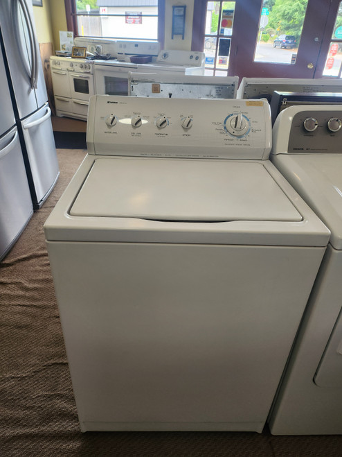 KENMORE HEAVY DUTY KING SIZE CAPACITY TOP LOAD WASHER 3 SPEED MOTOR 4 LOAD SIZE SETTING 3 SOILLEVELS 5 TEMPERATUE EXTRA RINSE WHITE LOCATED IN OUR PORTLAND OREGON APPLIANCE STORE SKU 23226