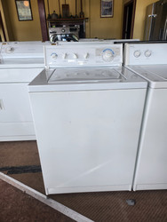 KITCHENAID HEAVY DUTY SUPER CAPACITY TOP LOAD WASHER WITH 3 SPEED MOTOR 11 CYCLE 4 WATER LEVELS 4 TEMPERATURE SETTINGS 2ND RINSE OPTION WHITE LOCATED IN OUR PORTLAND OREGON APPLIANCE STORE SKU 23240