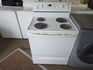 WHIRLPOOL 30 INCH FREESTANDING ELECTRIC RANGE COIL BURNERS 2 LARGE 2 SMALL SELF CLEANING OVEN CUSTOM BROIL OPTION STORAGE DRAWER GLASS DOOR NO WINDOW WHITE LOCATED IN OUR PORTLAND OREGON APPLIANCE STORE SKU 23444
