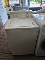 KENMORE 24 INCH HEAVY DUTY LARGE CAPACITY TOP LOAD WASHER 3 WATER LEVELS 3 TEMPERATURE OPTION WHITE LOCATED IN OUR PORTLAND OREGON APPLIANCE STORE SKU 23361