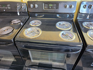 FRIGIDAIRE 30 INCH FREESTANDING ELECTRIC RANGE SELF COIL BURNERS 2 LARGE 2 SMALL BLACK WITH SILVER SORAGE DRAWER COSMETIC ISSUES WORKS GOOD LOCATED IN OUR PORTLAND OREGON APPLIANCE STORE SKU 23389
