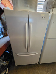 Maytag MFF2558KEW 24.8 cu. ft. Freestanding French Door Refrigerator with Adjustable Spill-Catcher Shelves, Humidity Controlled FreshLock Crispers and Factory Installed Ice Maker: White LOCATED IN OUR PORTLAND OREGON APPLIANCE STORE SKU 23426