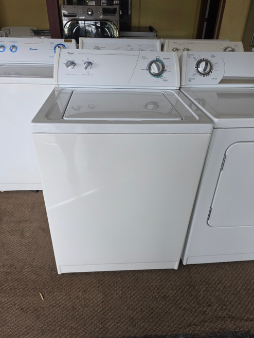 WHIRLPOOL COMMERCIAL QUALITY SUPER CAPACITY TOP LOAD WASHER 7 CYCLE WITH 3 SPEED COMBINATIONS 4 LOAD SIZE OPTIONS 3 TEMPERATURE WHITE LOCATED IN OUR PORTLAND OREGON APPLIANCE STORE SKU 23853