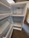 HOTPOINT 16 CUBIC FOOT REFRIGERATOR TOP FREEZER 2 WIRE SHELVES 2 CLEAR CRISPER DRAWERS WHITE LOCATED IN OUR PORTLAND OREGON APPLIANCE STORE SKU 23862