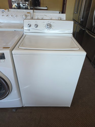 MAYTAG DEPENDABLE CARE TOP LOAD WASHER HAND WASH SETTING EXTRA RINSE 4 WATER LEVELS 4 TEMPERATURE WHITE LOCATED IN OUR PORTLAND OREGON APPLIANCE STORE SKU 23867