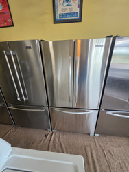 KitchenAid 20 Cu. Ft. Counter-Depth French Door Refrigerator with Interior Water Dispenser, Automatic Ice Maker, Sabbath Mode & 4 Glass Shelves: Stainless Steel LO0CATED IN OUR PORTLAND OREGON APPLIANCE STORE SKU 23874
