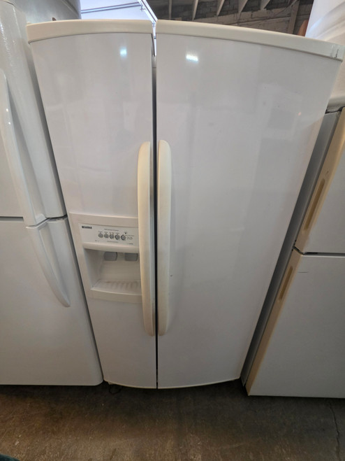 KENMORE 26 CUBIC FOOT SIDE BY SIDE REFRIGERATOR WITH ICE AND WATER GLASS SHELVES 3 DRAWERS 1 DELI 2 CRISPER 4 WIRE SHELVES IN FREEZER 1 PULL OUT BIN WHITE LOCATED IN OUR PORTLAND OREGON APPLIANCE STORE SKU 23877