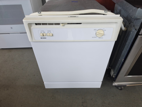 KENMORE 24 INCH UNDER THE COUNTER DISHWASHER (BUILT- IN) 2 CYCLES WITH HEATED PRESOAK RINSE AND HOLD OPTION PLATE WARMER HEATED DRY WHITE LOCATED IN OUR PORTLAND OREGON APPLIANCE STORE SKU 23880