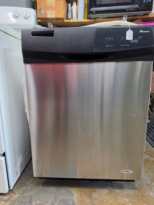 Amana Full Console Dishwasher with 12 Place Settings, 3 Cycles, 2 Options, Triple Filter Water System, Heated Dry Option and Energy Star Qualified: Stainless Steel LOCATED IN OUR PORTLAND OREGONAPPLIANCE STORE SKU 23887
