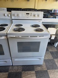 Whirlpool 30 Inch Freestanding Electric Range with 4 Coil Elements, 4.8 cu. ft. Oven Capacity, Storage Drawer, Closed Door Broiling, and Manual Clean: White LOCATED IN OUR PORTLAND OREGON APPLIANCE STORE SKU 23896