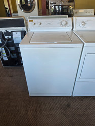 WHIRLPOOL TOP LOAD WASHER HEAVY DUTY SUPER CAPACITY PLUS 3LEVEL 3 TEMPERATURE 7 WASH SETTINGS WHITE LOCATED IN OUR PORTLAND OREGON APPLIANCE STORE SKU 23902
