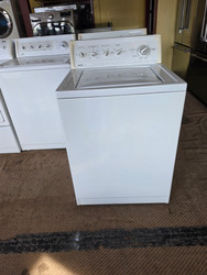 KENMORE TOP LOAD WASHER HEAVY DUTY SUPER CAPACITY PLUS 3 SPEED MOTOR 2ND RINSE 4 LOAD SIZE SETTINGS 7 TEMPERATURE OPTIONS 4 MANUAL 3 AUTO WHITE LOCATED IN OUR PORTLAND OREGON APPLIANCE STORE SKU 24022