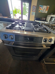 JENN-AIR DUAL FUEL SLIDE IN DOWN DRAFT PROPANE RANGE 4 BURNERS RAPID PREHEAT CONVETION SELF CLEANING OVEN STAINLESS LOCATED IN OUR PORTLAND OREGON APPLIANCE STORE SKU 24038
