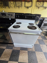 HOTPOINT 30 INCH ELECTRIC RANGE COIL BURNERS 3 SMALL 1 LARGE MANUAL CLEAN OVEN WHITE LOCATED IN OUR PORTLAND OREGON APPLIANCE STORE SKU 24046