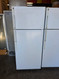 HOTPOINT 18 CUBIC FOOT REFRIGERATOR TOP FREEZER 2 ADJUASTABLE WIRE SHELVES GLASS CRISPER COVER 2 DRAWERS 1 DEIL DRAWER WIRE SKELF IN FREEZER WHITE LOCATED IN OUR PORTLAND OREGON APPLIANCE STORE SKU 24052
