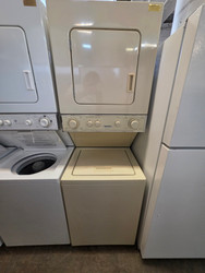 FRIGIDAIRE LAUNDRY CENTER WHIRLPOOL BUILT WASHER HEAVY DUTY 8 CYCLE PLUS PREWASH AND SOAK OPTION 3 WATER LEVELS 3 TEMPERATURE DRYER 4 DRYING SETTINGS 2 AUTO DRY 1 LOW HEAT 1 HIGHT HEAT TIMED DRY HIGH HEAT PLUS AIR DRY SKU 24075