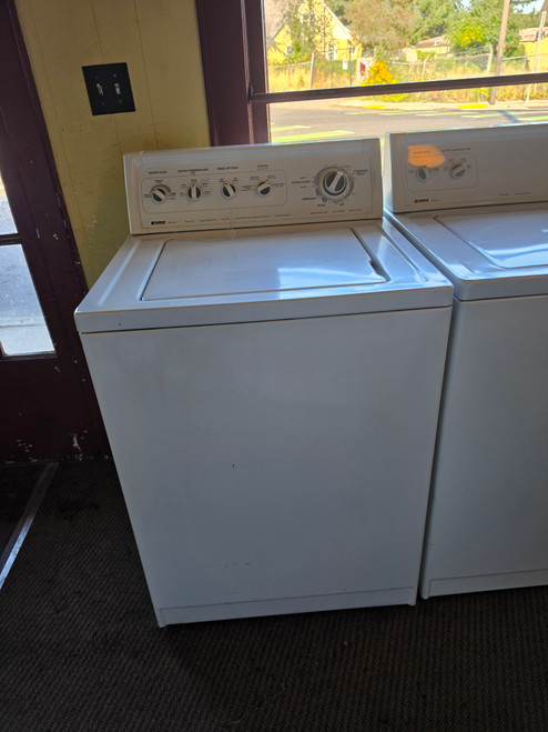 KENMORE 80 SERIES TOP LOAD WASHER HEAVY DUTY SUPER CAPACITY PLUS 6 CYCLE PLUS PREWASH AND SOAK 2ND RINSE 5 TEMPERATURE 3 MANUAL 2 AUTO WHITE LOCATED IN OUR PORTLAND OREGON APPLIANCE STORE SKU 24051