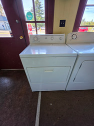 ESTATE ELECTRIC DRYER HEAVY DUTY SUPER CAPACITY PLUS 7 CYCLE 4 TEMPERATURE TOP FILTER PULL DOWN HAMPER DOOR WHITE LOCATED IN OUR PORTLAND OREGON APPLIANCE STORE SKU 24153