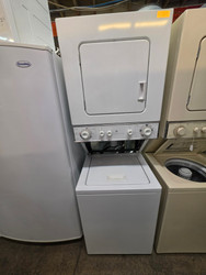 GE SPACE MAKER LAUNDRY CENTER BY WHIRLPOOL 7 CYCLE 3 TEMPERATURE 3 WATER LEVELS DRYER 2 AUTO DRY 1 TIMED DRY AIR FLUFF OPTION WHITE LOCATED IN OUR PORTLAND OREGON APPLIANCE STORE SKU 24240