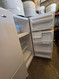 GE 18 CUBIC FOOT REFRIGERATOR TOP FREEZER WIRE SHELVES 2 CRISPER DRAWERS FULL WIDTH SHELF IN FREEZER WHITE LOCATED IN OUR PORTLAND OREGON APPLIANCE STORE SKU 24246