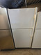 KENMORE 18 CUBIC FOOT REFRIGERATOR TOP FREEZER 4 SLPIT ADJUSTABLE GLASS SHELVES 2 CRISPER DRAWERS WIRE SHELF IN FREEZER UP FRONT CONTROL WHITE LOCATED IN OUR POTLAND QREGON APPLIANCE STORE SKU 24268
