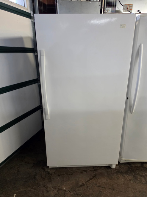 WHIRLPOOL 20 CUBIC FOOT UPRIGHT FREEZER MANUAL DEFROST 4 COOLING SHELVES PLUS BOTTOM BASKET 6 DOOR SHELVES WHITE LOCATED IN OUR PORTLAND OREGON APPLIANCE STORE SKU 24291
