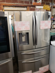 Samsung RF28R7201SR 36 Inch 4 Door Smart Refrigerator with 28 Cu. Ft. Capacity Ice Max, EZ-Open Handles Control Crispers Tempered Glass Shelves Flex zone Drawer Stainless DENTS TOP OF DOOR  FLOOR MODEL SMALL  LOCATED IN OUR PORTLAND OREGON APPLIANCE STORE