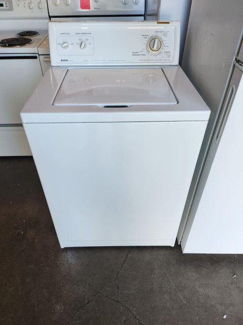 KENMORE SERIES 80 TOP LOAD WASHER HEAVY DUTY SUPER CAPACITY PLUS  2 SPEED MOTOR  4 TEMPERATURE 1 WARM RINSE 3 COLD RINSE 4 WATER LEVELS WHITE LOCATED IN OUR PORTLAND OREGON APPLIANCE STORE SKU 16977