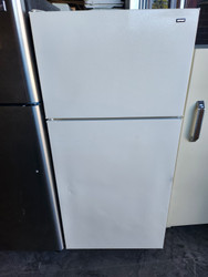 HOTPOINT 16 CUBIC FOOT POCKET DOOR REFRIGERATOR TOP FREEZER WIRE SHELVES 2 CRISPER DRAWERS WHITE LOCATED IN OUR PORTLAND OREGON APPLIANCE STORE SKU 17016