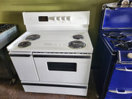 FRIGIDAIRE 40 INCH FREE STANDING ELECTRIC RANGE SINGLE OVEN 2 STORAGE COMPARTMENTS COIL BURNERS 2 LARGE 2 SMALL MANUAL CLEAN OVEN WHITE LOCATED IN OUR PORTLAND OREGON APPLIANCE STORE SKU 17795