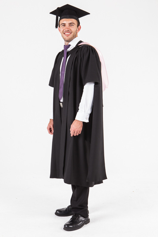 uon graduation gowns