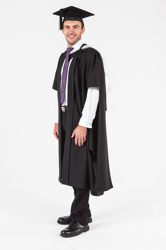uon graduation gowns