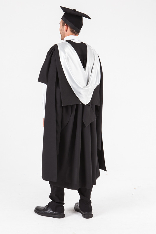 uon graduation gowns